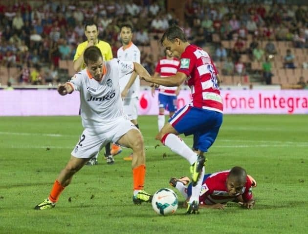 Soi kèo nhà cái Granada vs Valencia, 05/7/2020 - VĐQG Tây Ban Nha